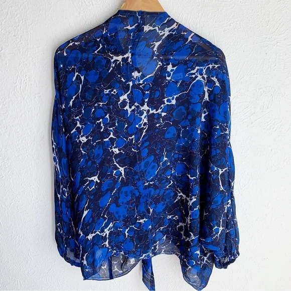 Zara Printed Blouse with Bow Semi-sheer Blue Sz Medium - Picture 6 of 6